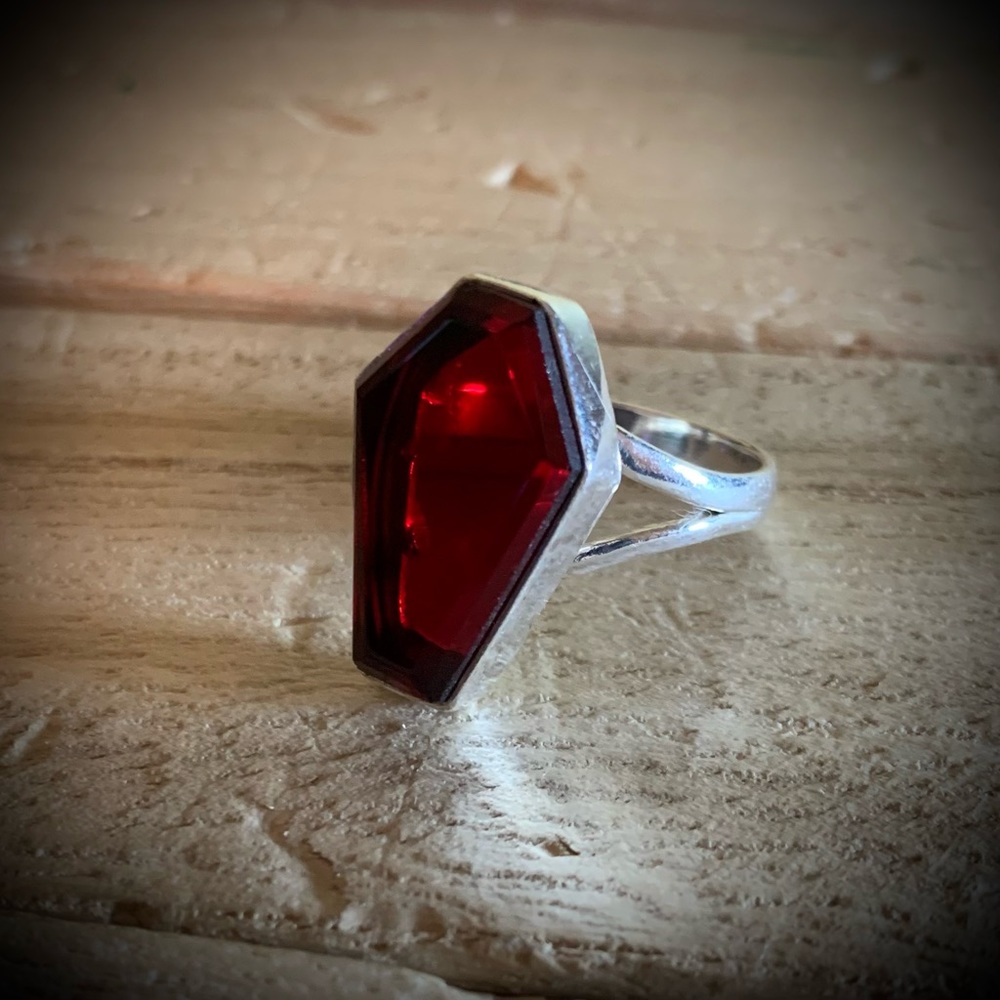 Blood red coffin silver ring handmade goth vampire - Picture 4 of 13